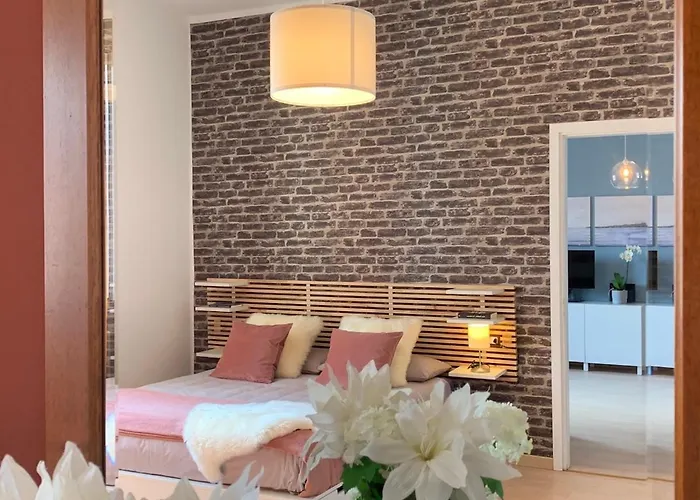 Camozzi Central Apartment