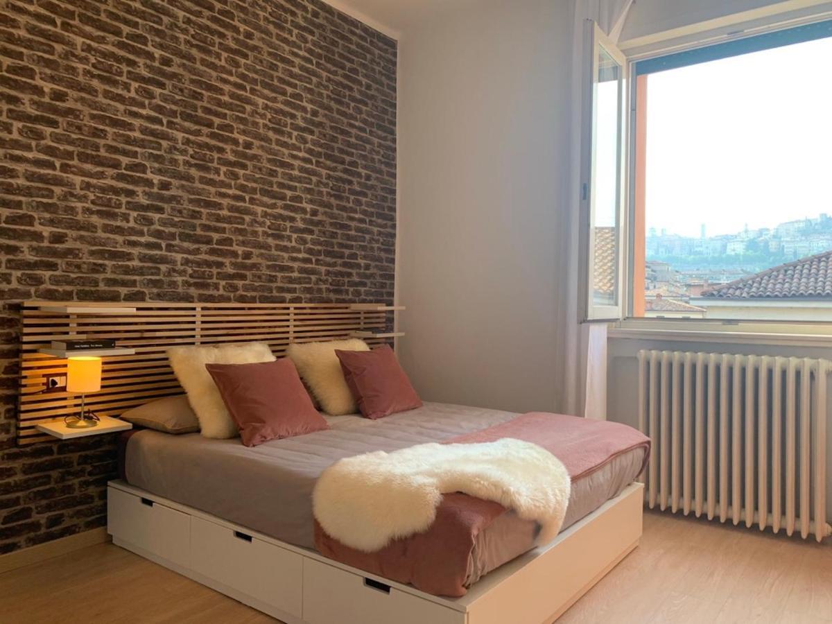 Camozzi Apartment *